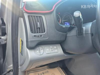 هيونداي - جراند ستاريكس | The New Van 5Seater Modern 9