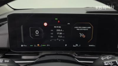 Kia - Carnival | The New Hybrid 4Gen 1.6 HEV 9Seater Noblesse 9
