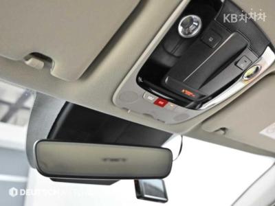 Kia - K5 | 3Gen 2.0 Gasoline Prestige 18